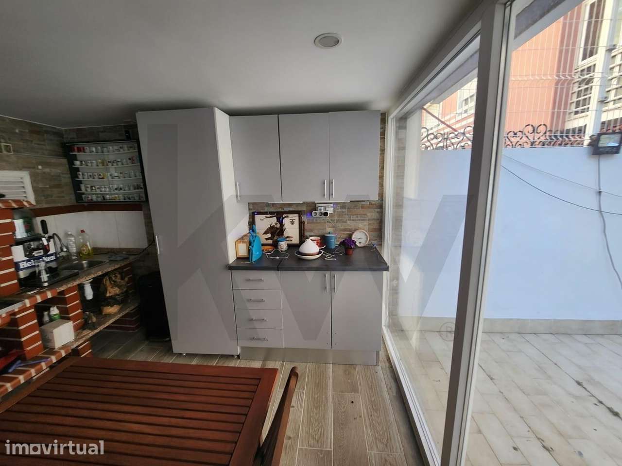 O Apartamento  Único, T4 com Terraço Anexo Acústico e 2 Boxes na Encos - Grande imagem: 5/22