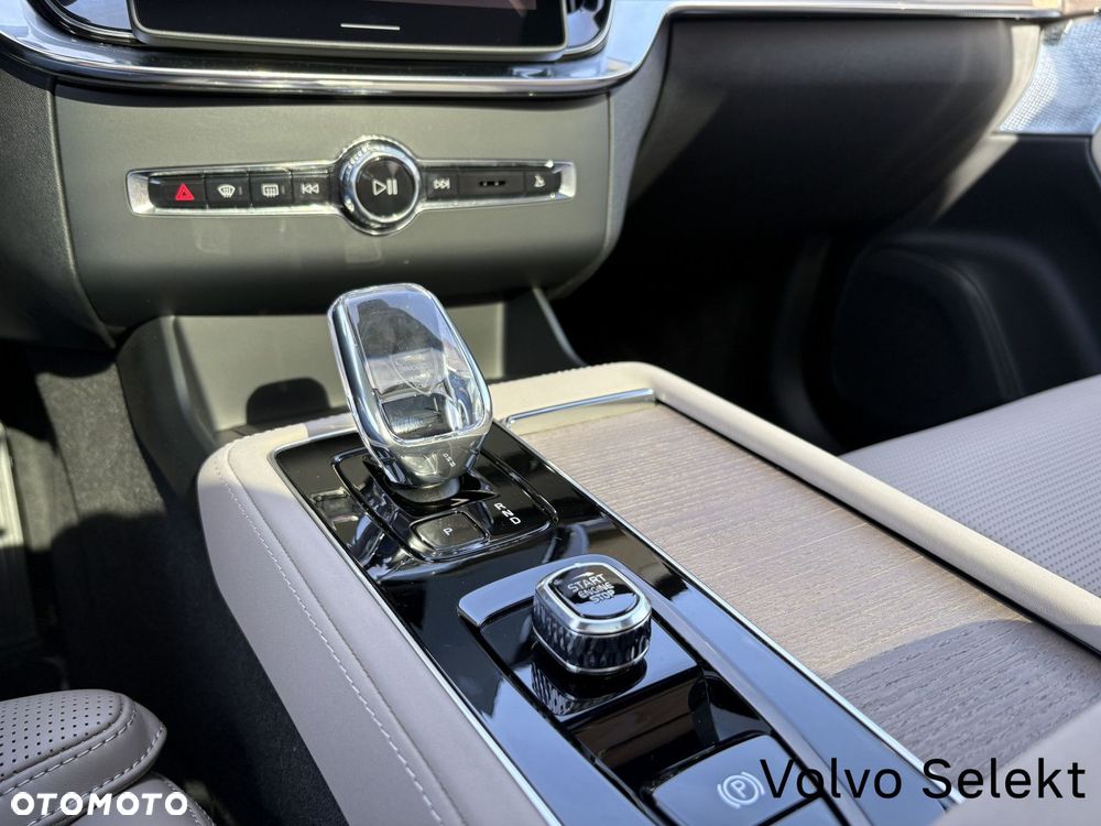 Volvo XC 90 - 19