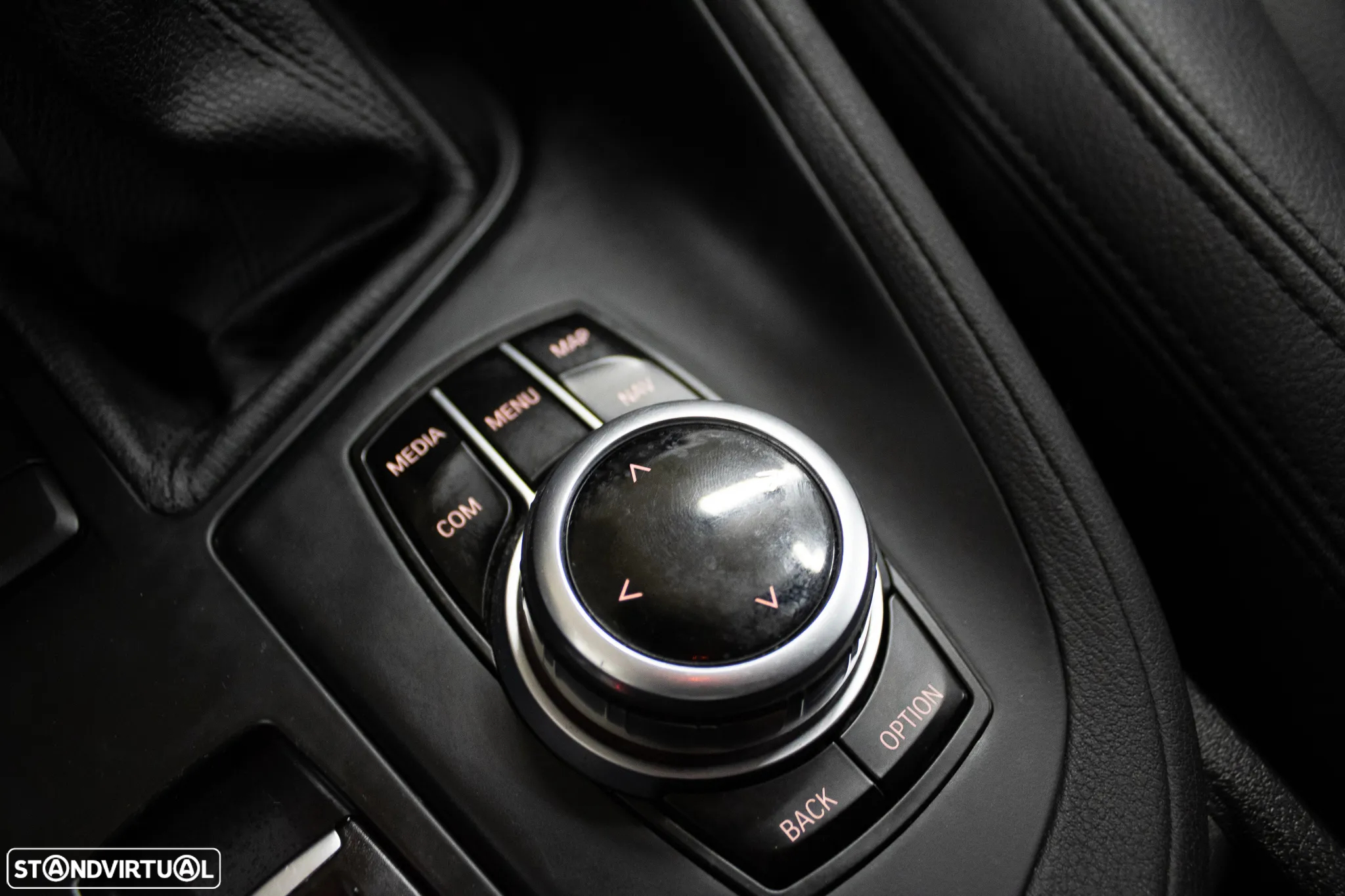 BMW X1 16 d sDrive Advantage - 42