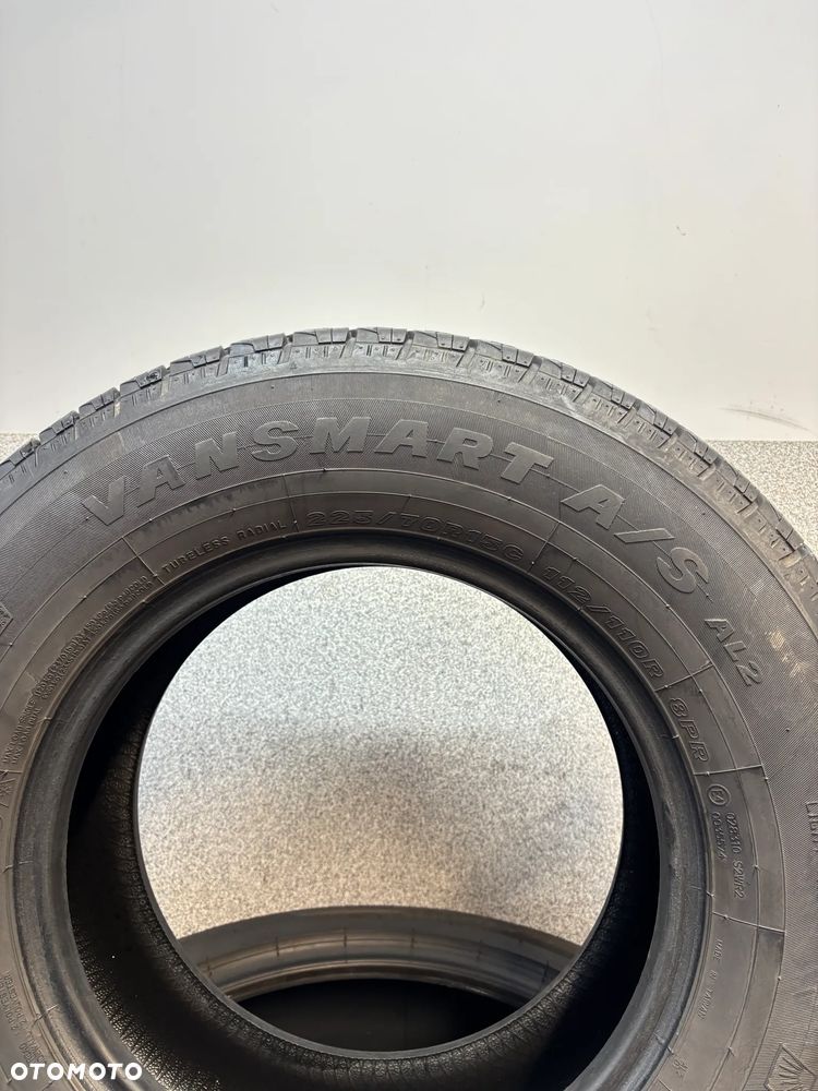1 Opona Wielosezonowa Maxxis 225/70/15C 112/110 R(8PR) - 8