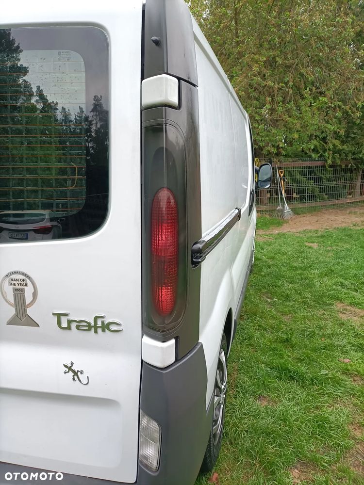 Renault Trafic - 14