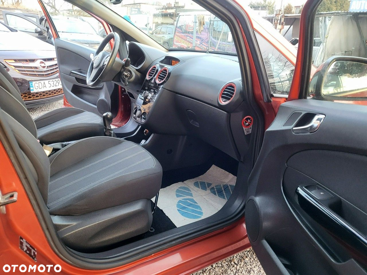 Opel Corsa - 17