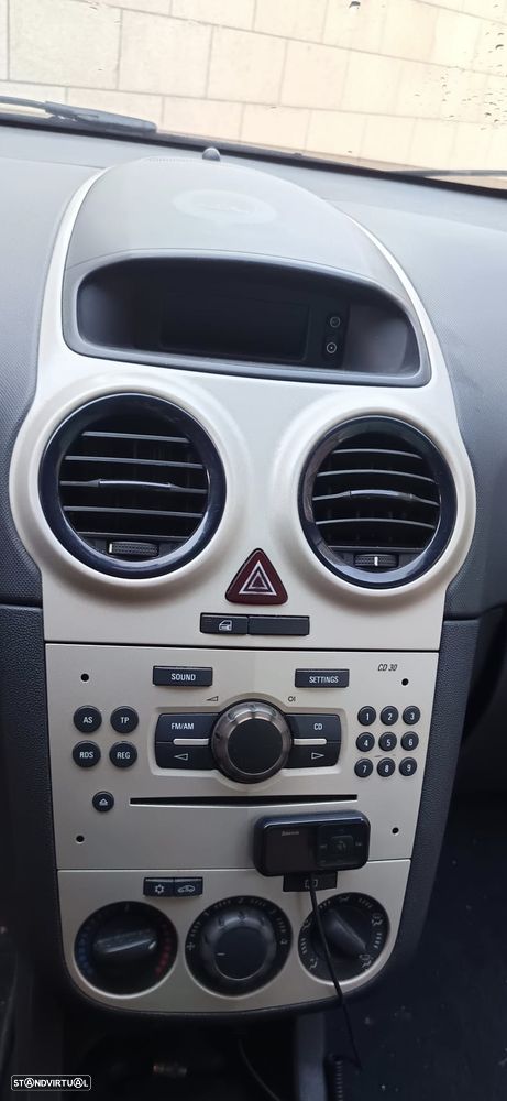 Opel Corsa 1.3 CDTi - 9