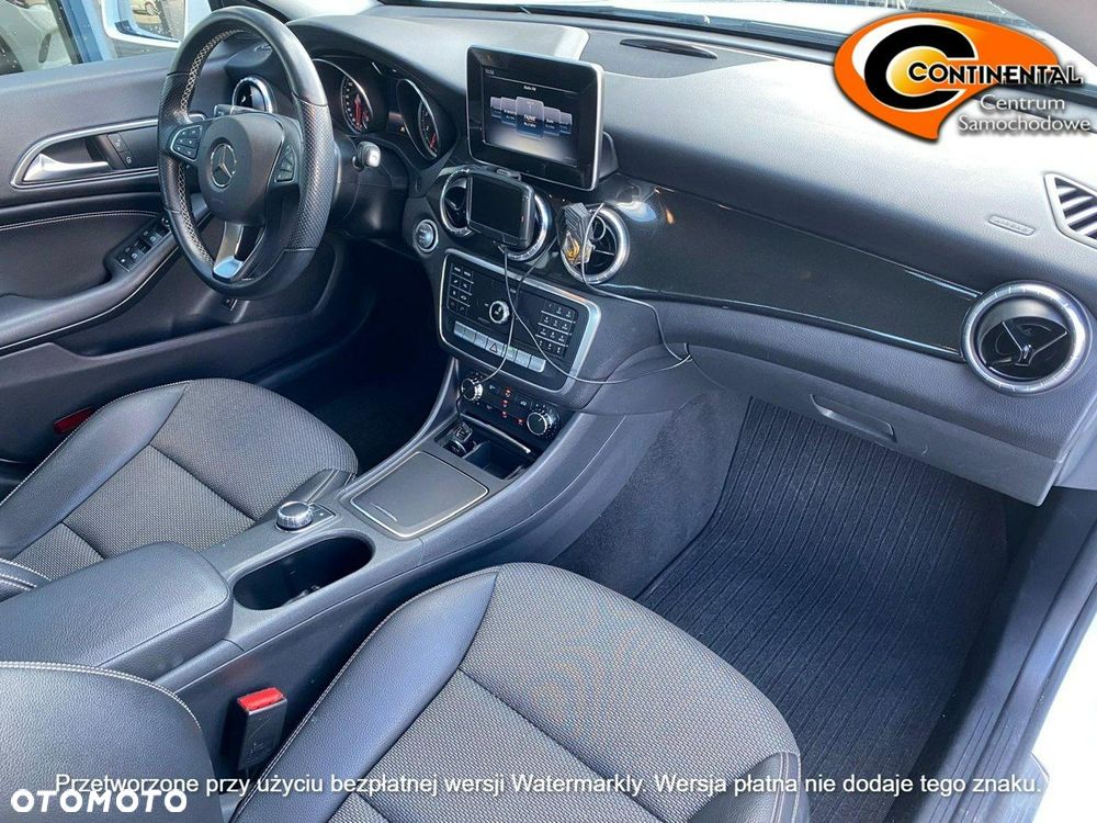 Mercedes-Benz CLA - 5
