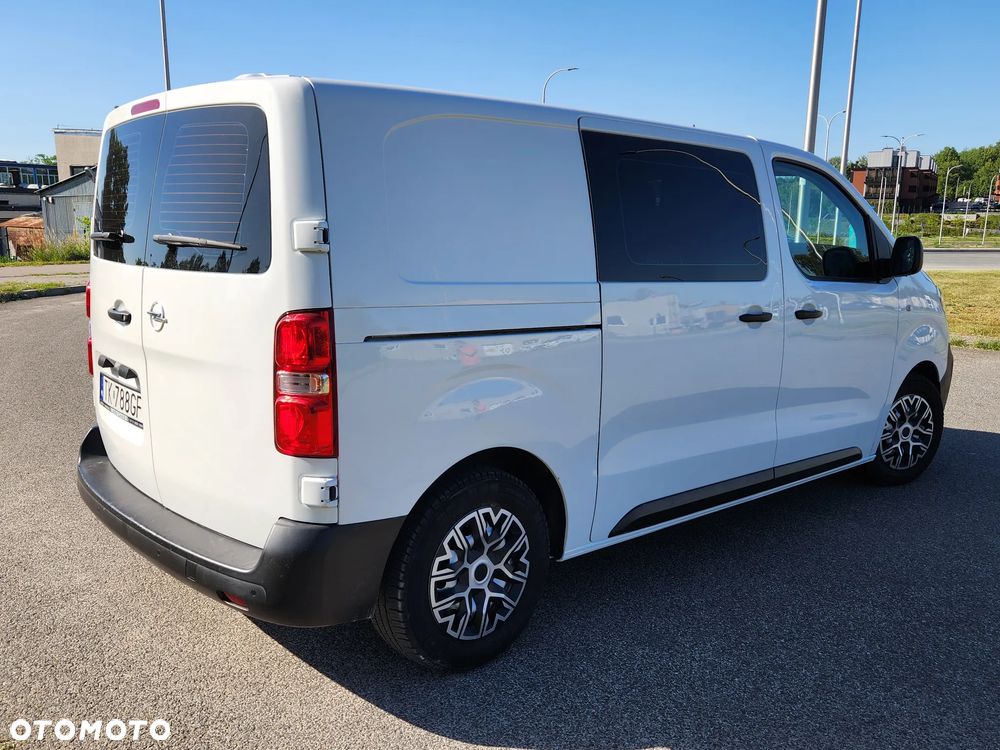 Opel Vivaro - 22