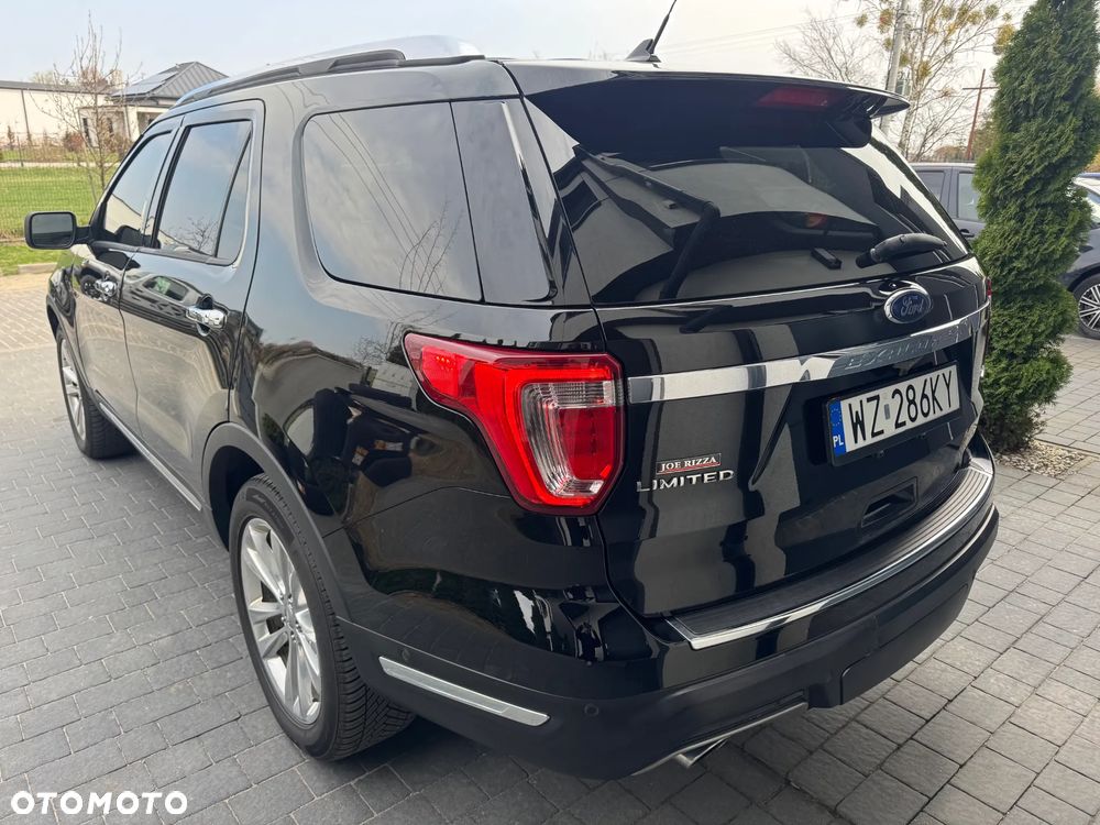 Ford Explorer - 8