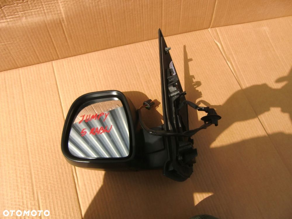 LUSTERKO LEWE PROACE JUMPY EXPERT III 2018 R 5 PINÓW EUROPA - 1