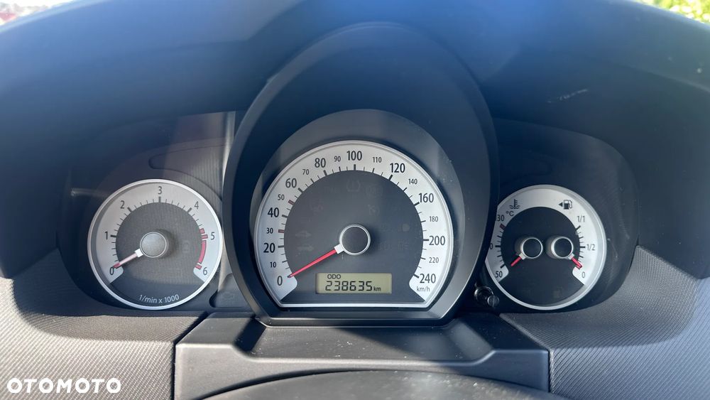 Kia Ceed 2.0 crdi Optimum + - 8