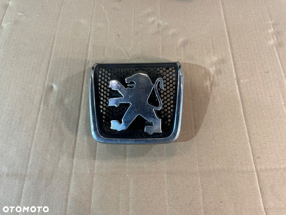 9623832877 znaczek emblemat peugeot 406 - 1