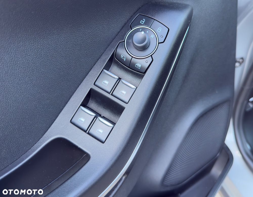 Ford Puma 1.0 EcoBoost Hybrid ST-LINE - 14