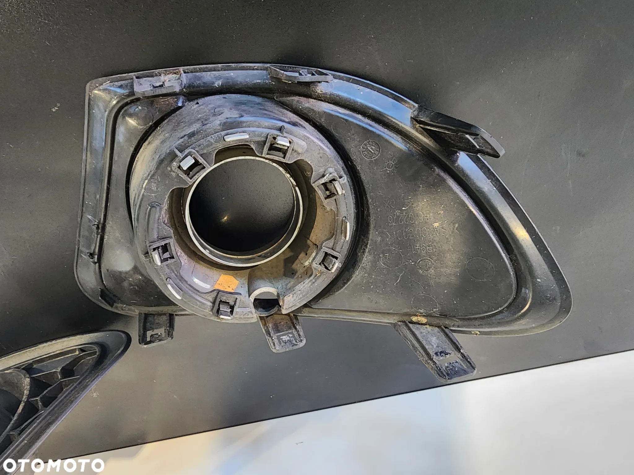 Alfa Romeo Giulietta LIFT kratka osłona halogenu - 3