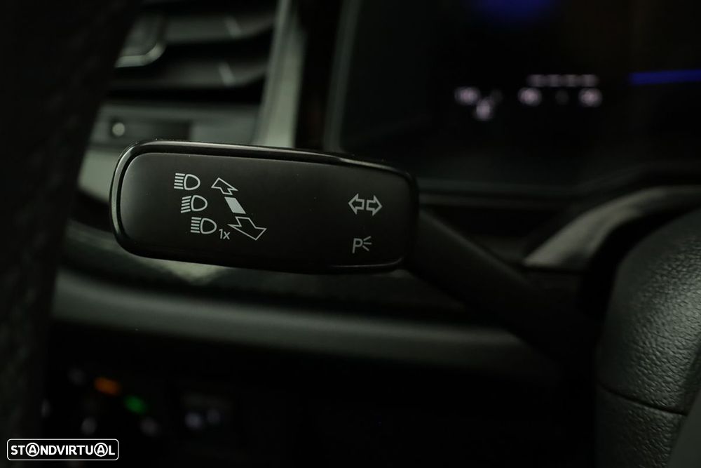 VW Taigo 1.0 TSI Urban DSG - 16