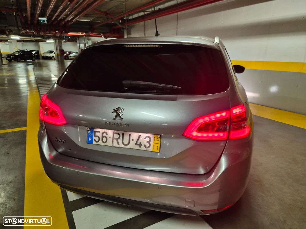 Peugeot 308 SW e-HDi 115 Stop & Start Allure - 12