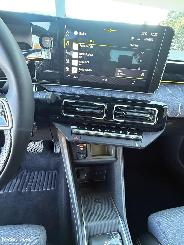Renault 5 E-Tech 52 kWh Techno Autonomia Conforto - 36