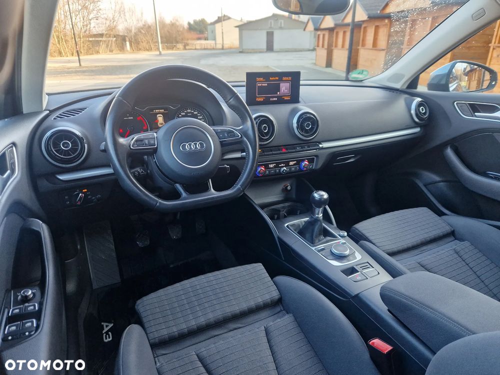 Audi A3 Sportback 2.0 TDI Ambition - 15