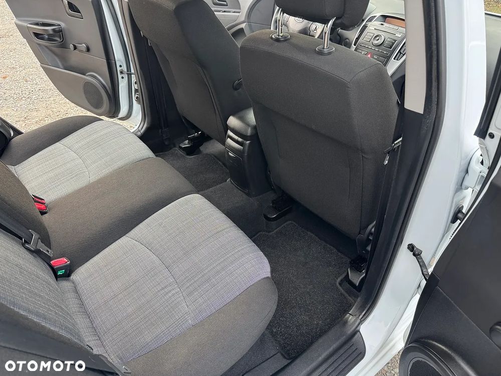 Kia Ceed - 25