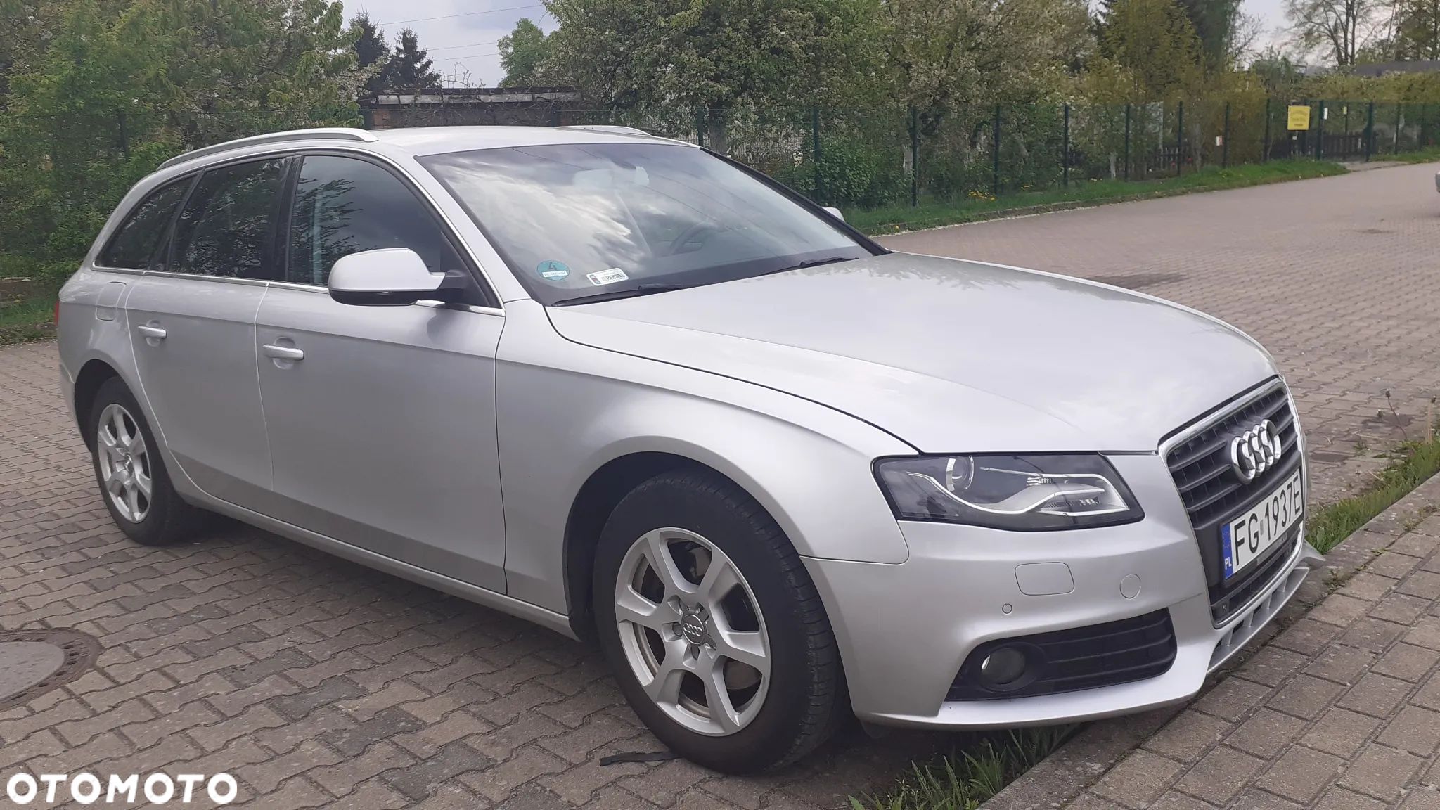 Audi A4 Avant - 1