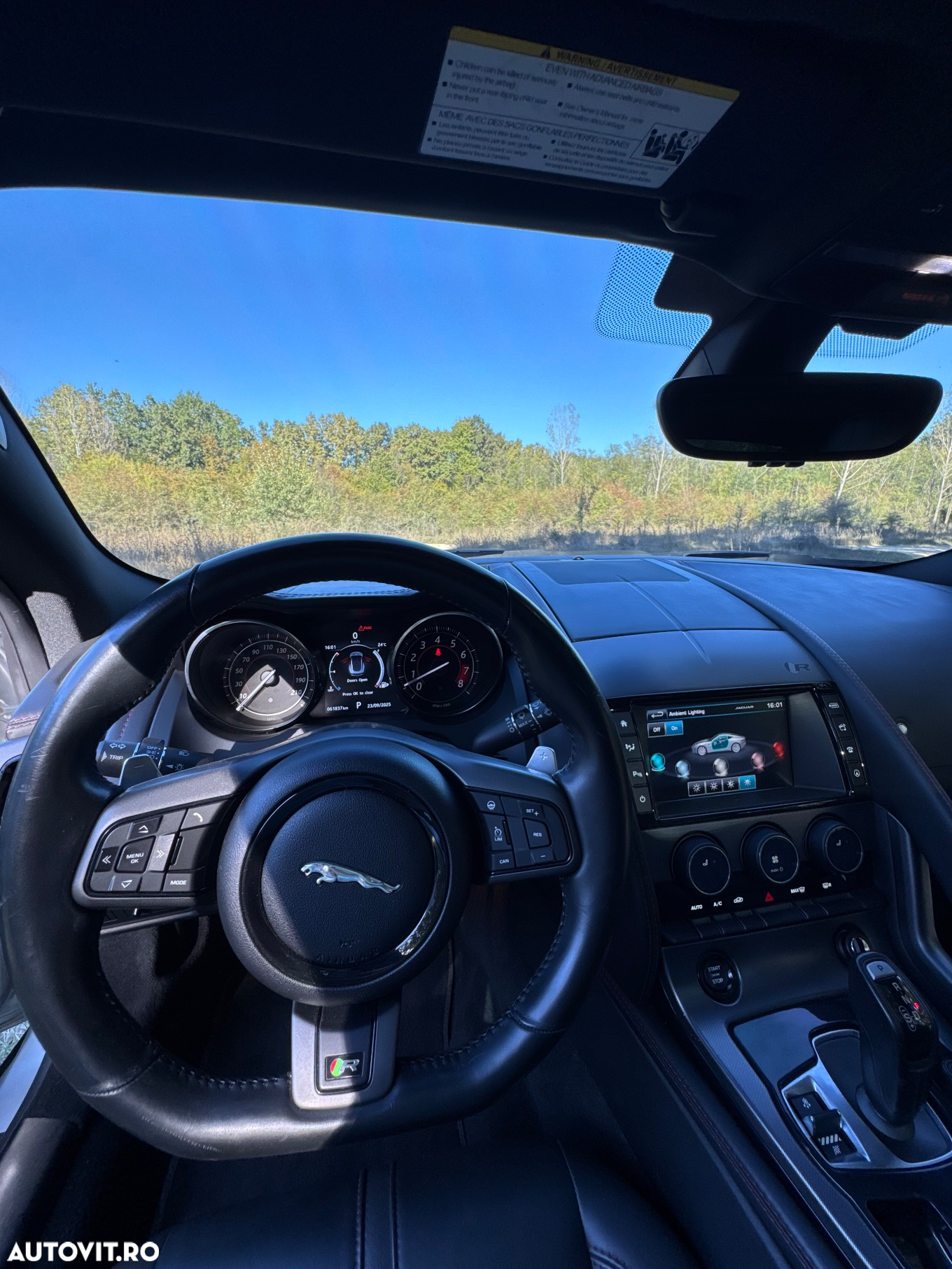 Jaguar F-Type - 8
