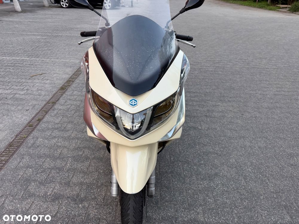 Piaggio X10 - 3