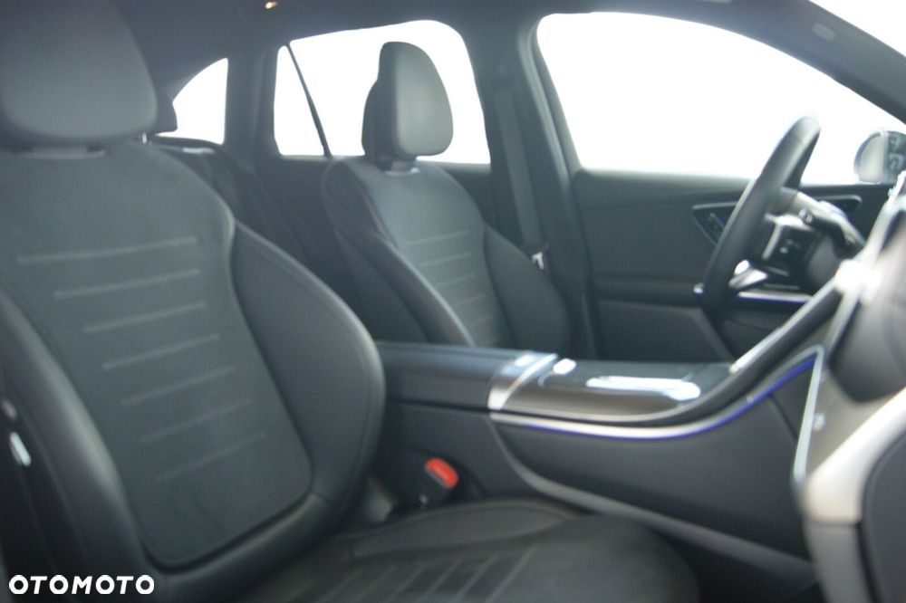 Mercedes-Benz GLC - 8