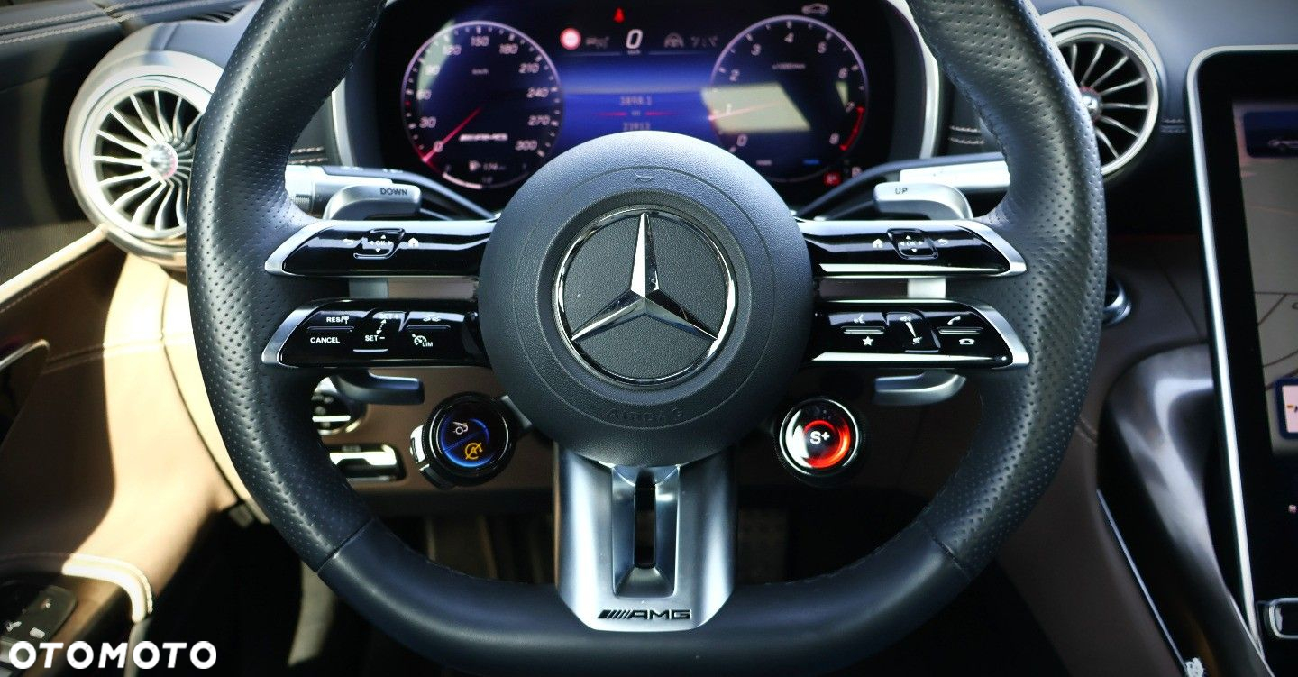 Mercedes-Benz SL - 32