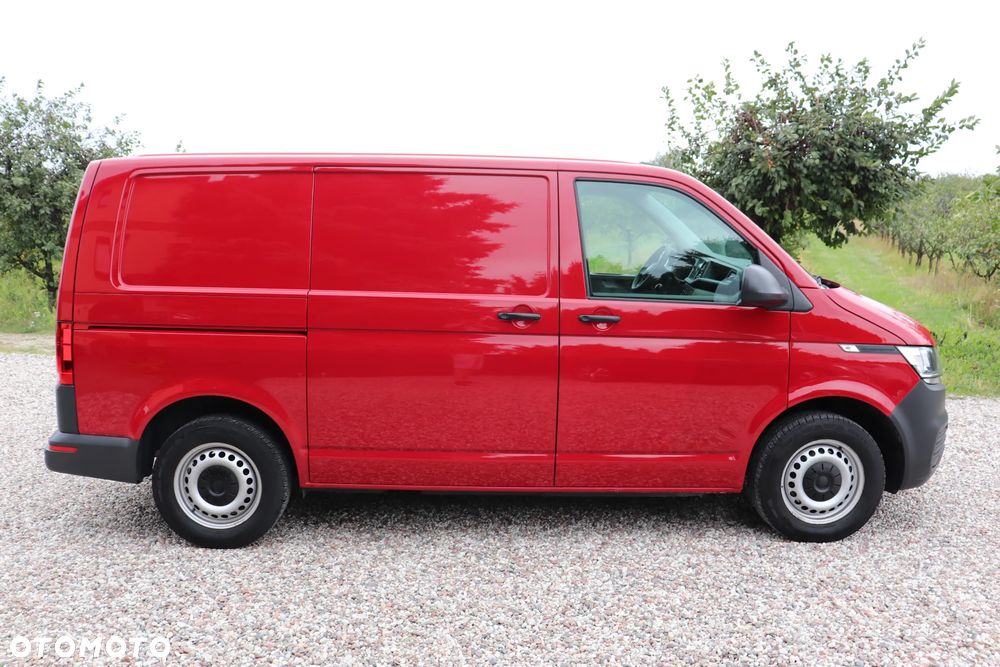 Volkswagen Transporter - 9