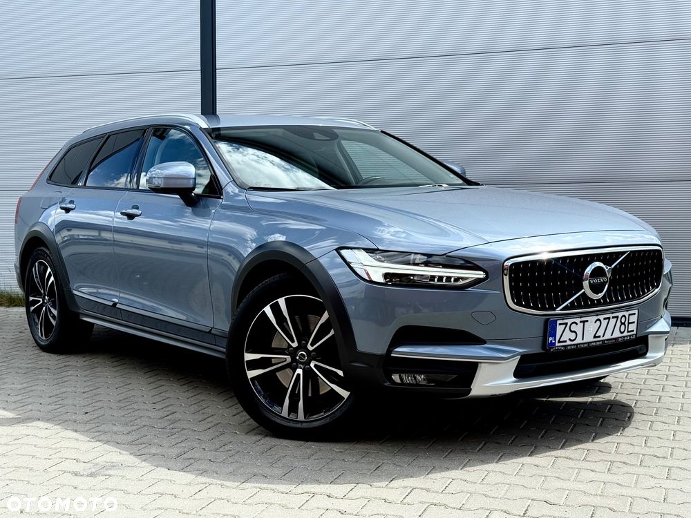 Volvo V90 Cross Country D5 AWD - 11