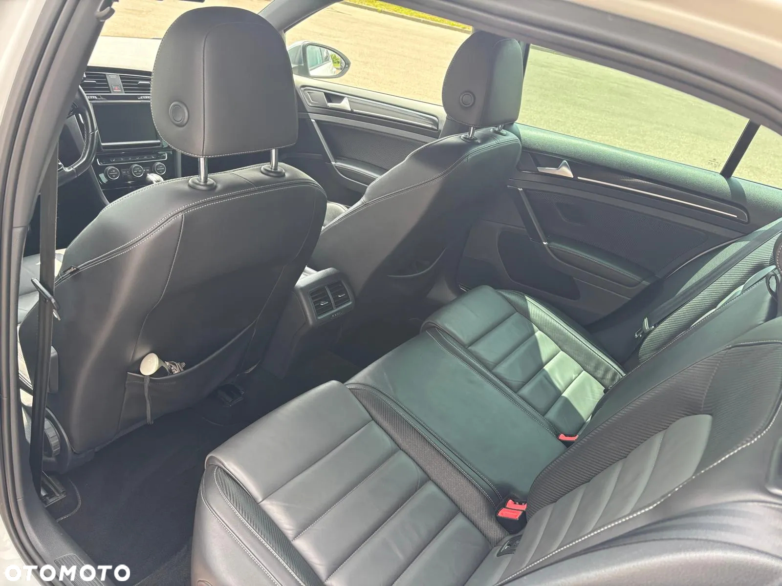 Volkswagen Golf VII 2.0 TSI 4Mot R DSG - 11