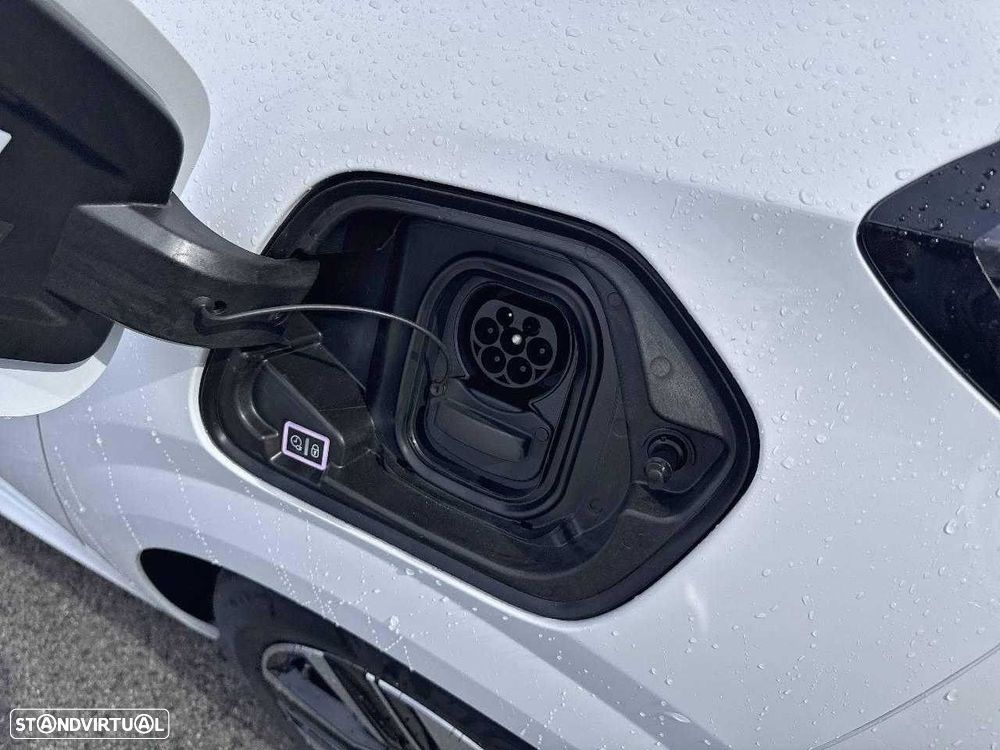 Peugeot e-208 51 kWh Allure - 15