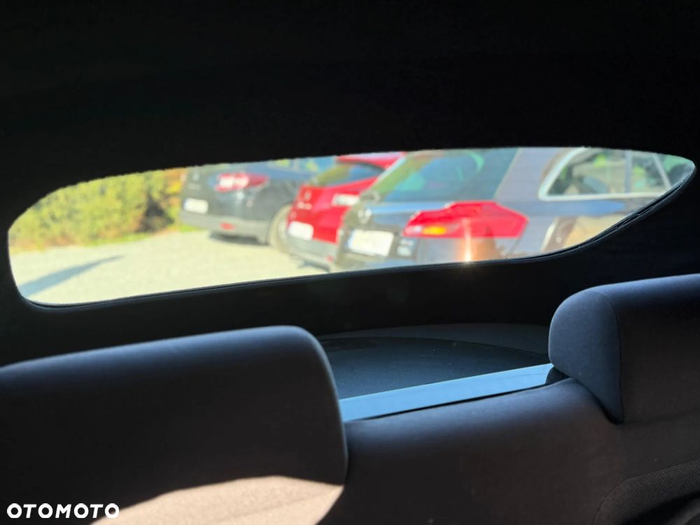 Volkswagen New Beetle 2.0 - 32