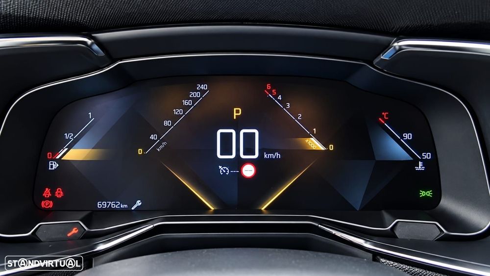 DS DS7 Crossback - 19