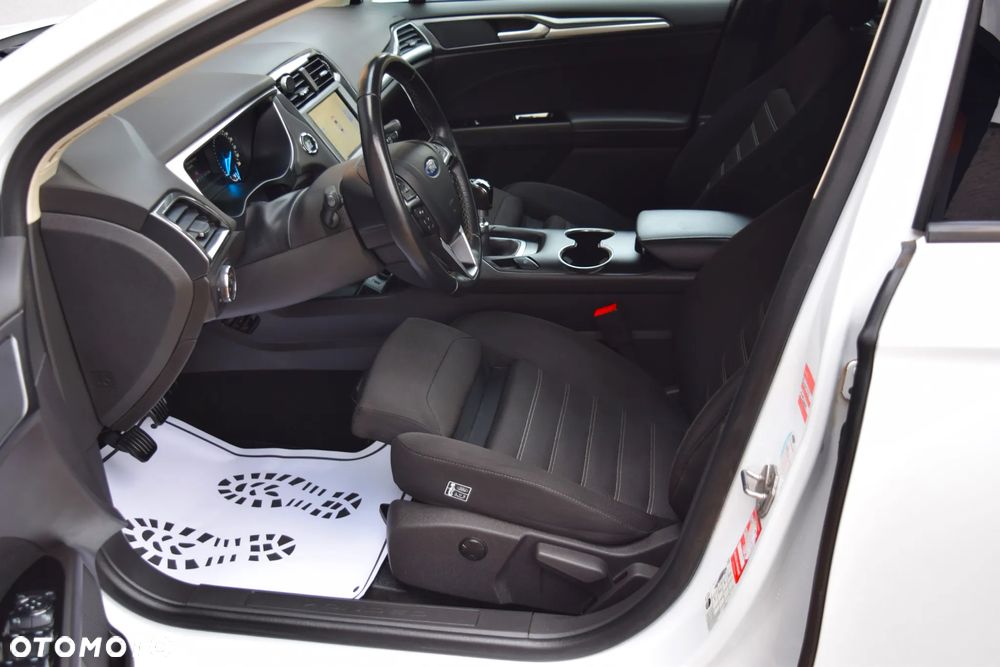 Ford Mondeo 2.0 TDCi Titanium - 20