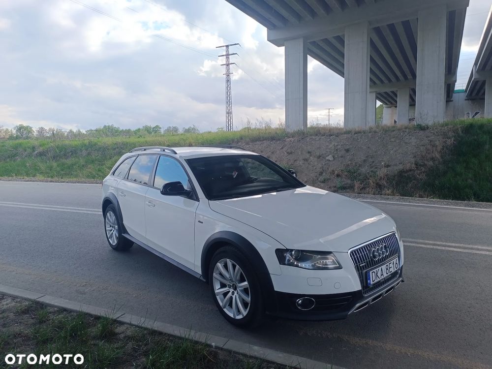 Audi A4 Allroad - 11