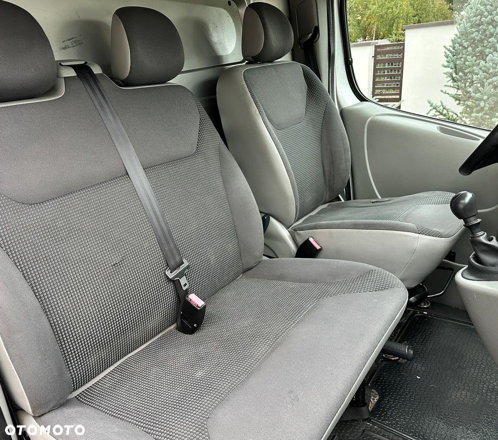 Opel VIVARO - 21