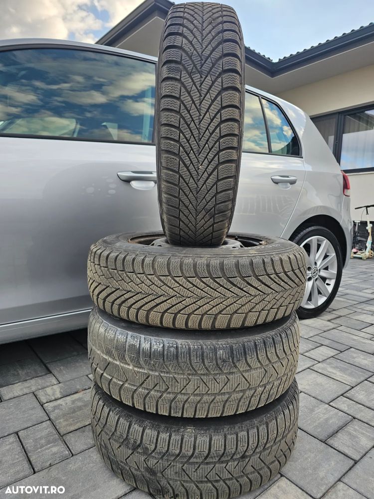 Volkswagen Golf 1.4 TSI Comfortline - 26