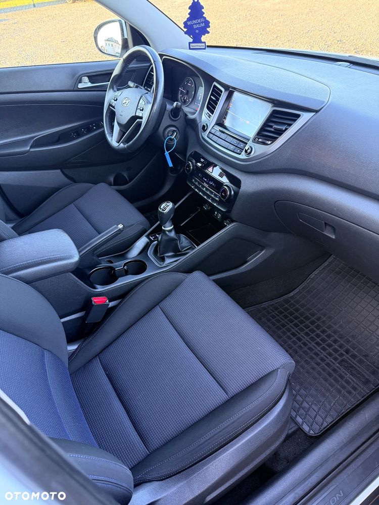 Hyundai Tucson blue 1.7 CRDi 2WD Advantage - 8