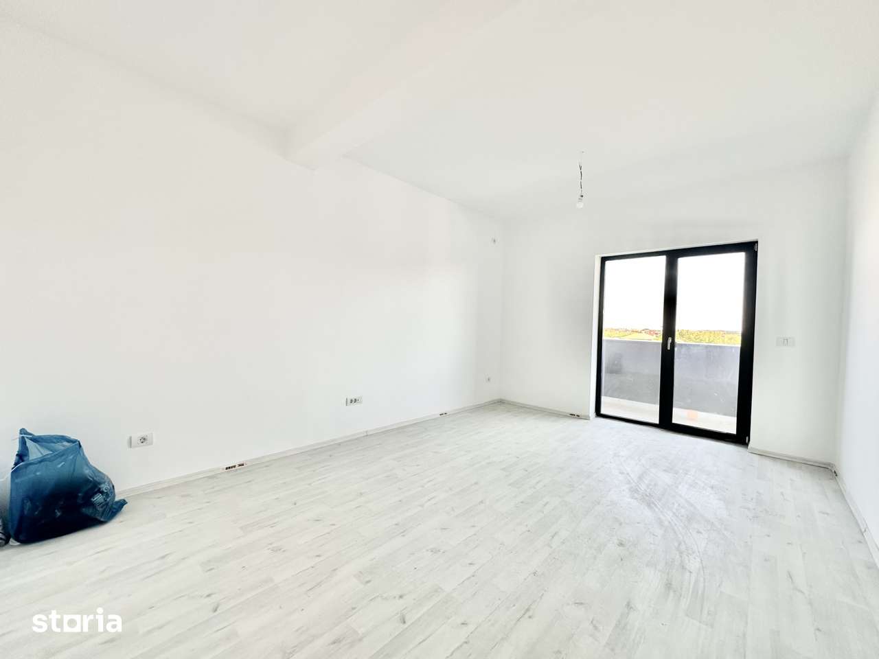 Apartament cu 2 camere - 54 mp - loc de parcare - Calea Urseni — fotografia 3