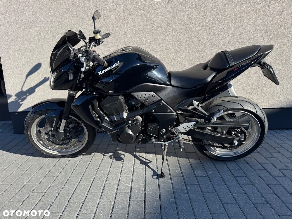 Kawasaki Z - 8