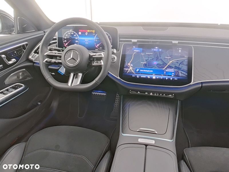 Mercedes-Benz Klasa E 220 d mHEV AMG 9G-Tronic - 6
