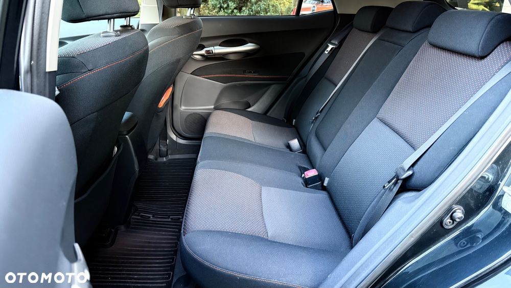 Toyota Auris 1.6 Executive - 33