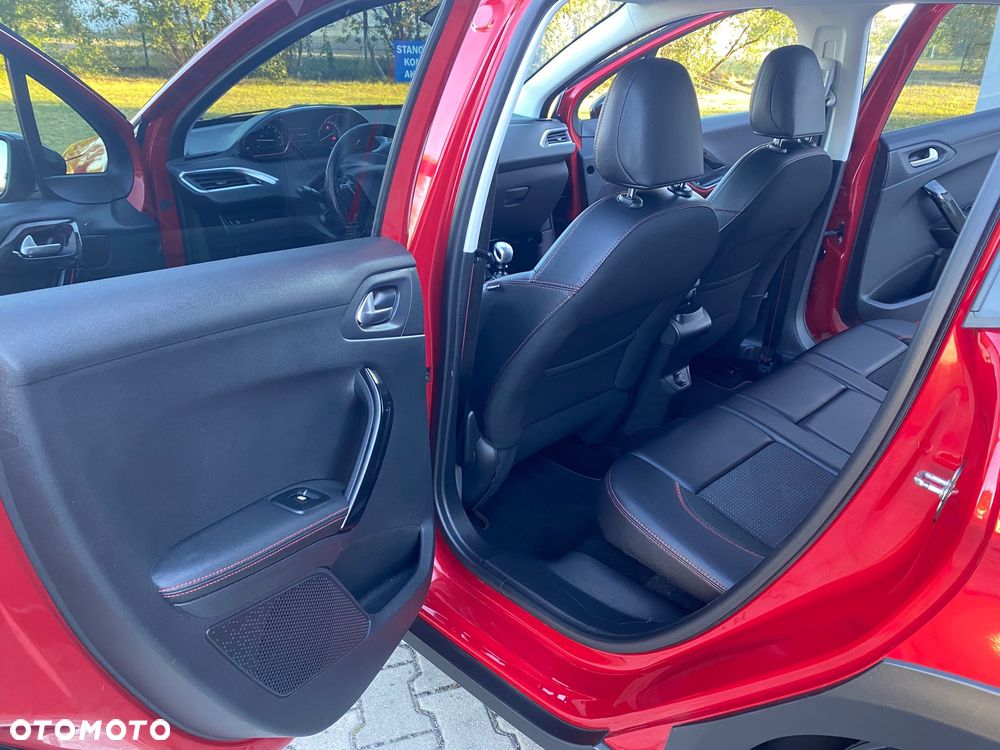 Peugeot 2008 1.2 PureTech GT Line S&S - 20