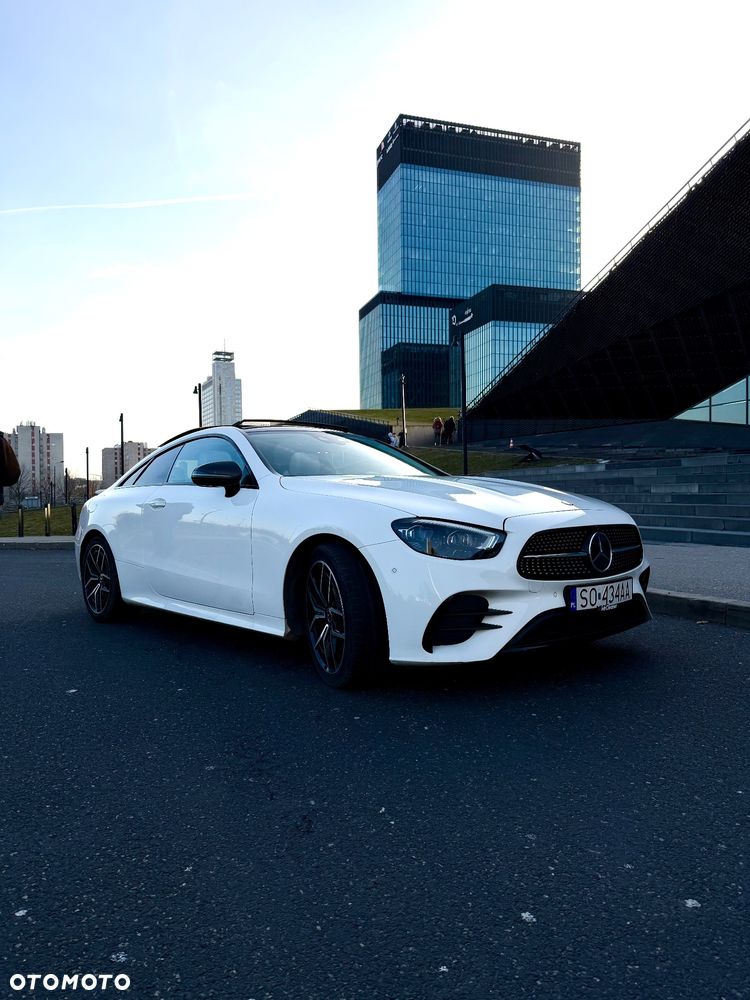 Mercedes-Benz Klasa E 300 9G-TRONIC - 1