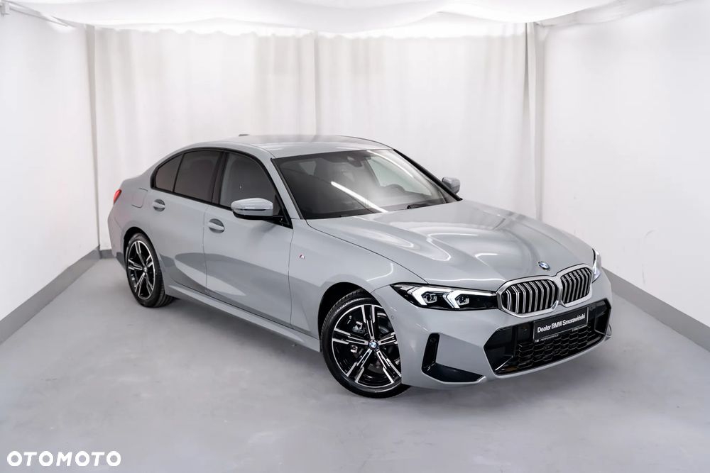 2026 BMW Seria 3 318i M Sport, photograph 12
