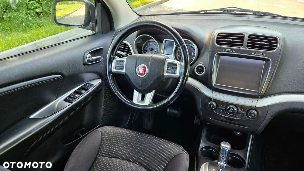 Fiat Freemont 2.0 Multijet 16V DPF Automatik Allrad Black Code - 19