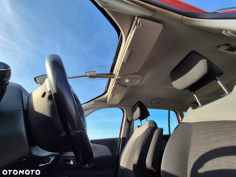 Citroën C4 Picasso 1.2 PureTech MoreLife - 14