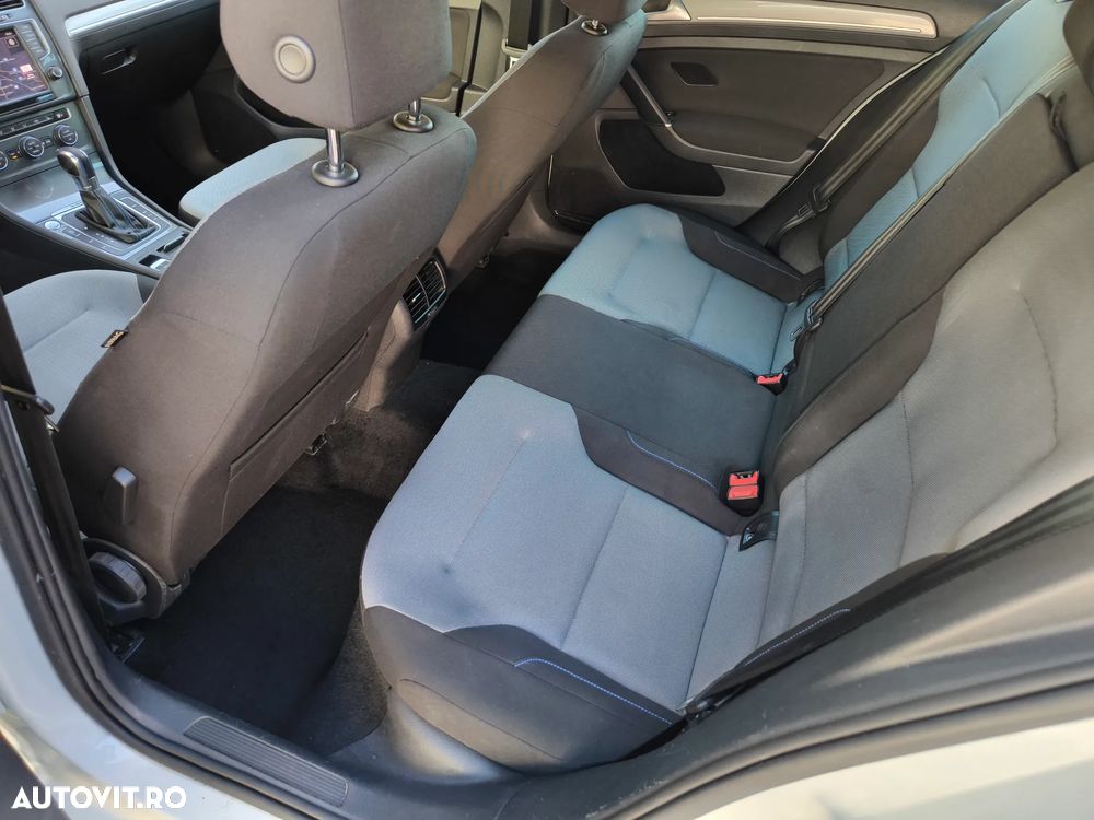 Volkswagen Golf e-Golf - 13