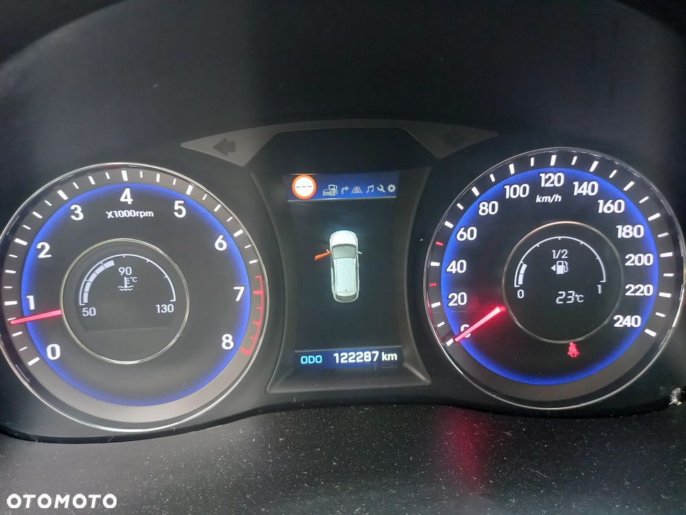 Hyundai i40 Kombi 2.0 Premium - 29
