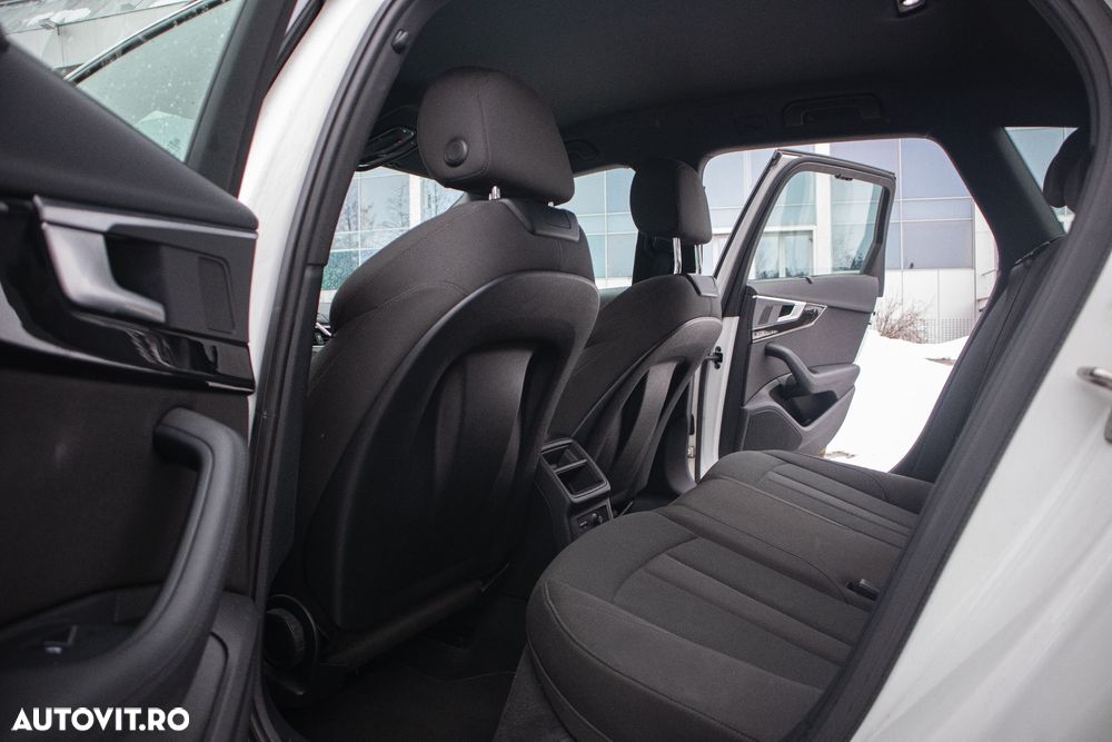 Audi A4 2.0 40 TDI quattro S tronic MHEV S Line - 15