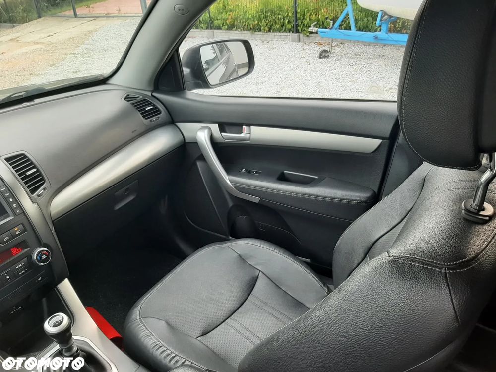 Kia Sorento - 13