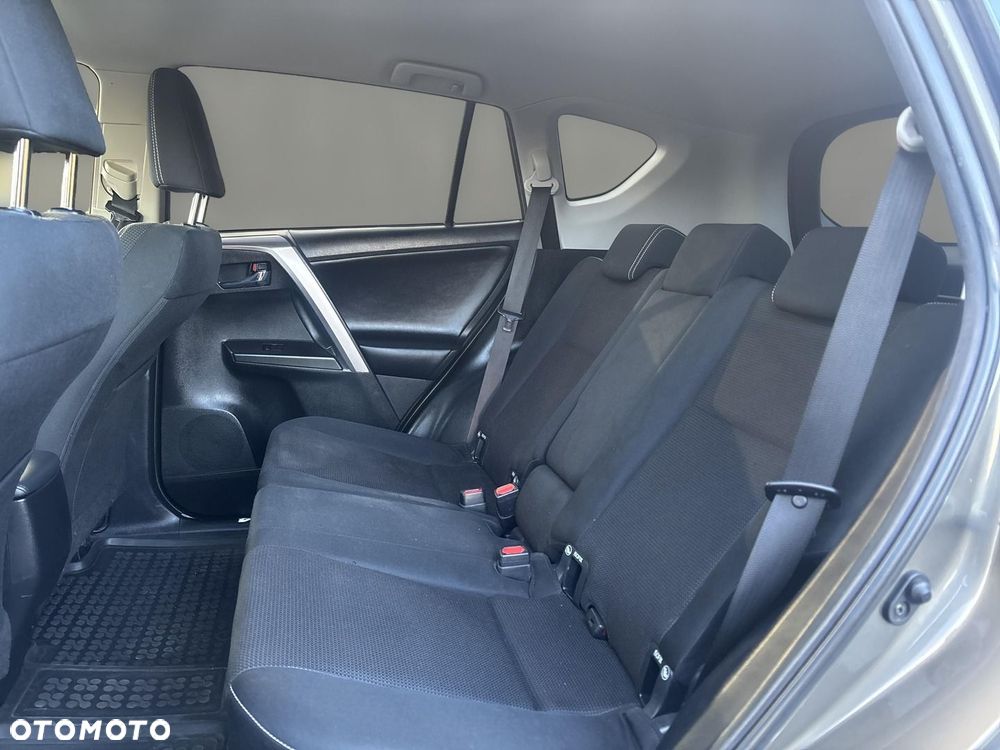 Toyota RAV4 2.0 D-4D Premium 4x2 - 14